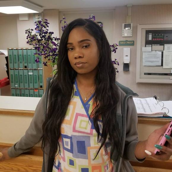 Meet your Posher, Tiyesha - Picture 1 of 1